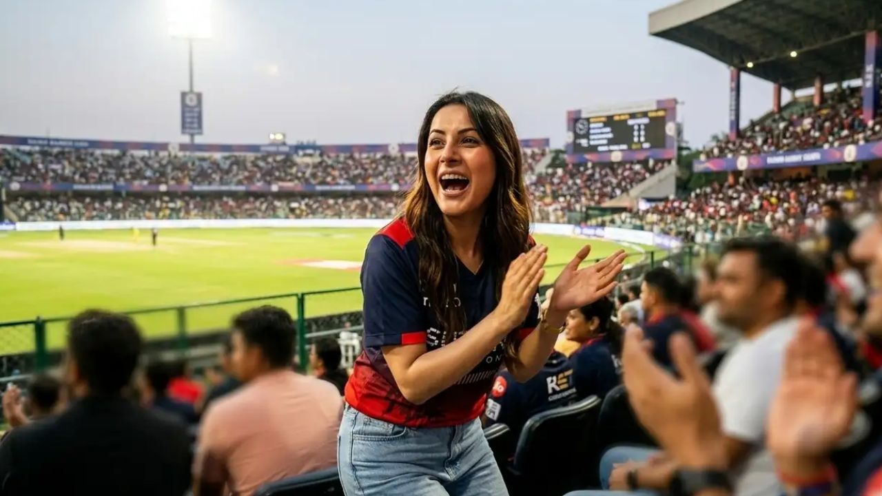 देवदत्त पडिक्कल और शहनाज गिल कर रहे एक दूसरे को डेट? वायरल ट्वीट और पोस्ट ने बढ़ाई फैंस की दिलचस्पी 2 Devdutt Padikkal और शहनाज गिल कर रहे एक दूसरे को डेट? वायरल ट्वीट और पोस्ट ने बढ़ाई फैंस की दिलचस्पी