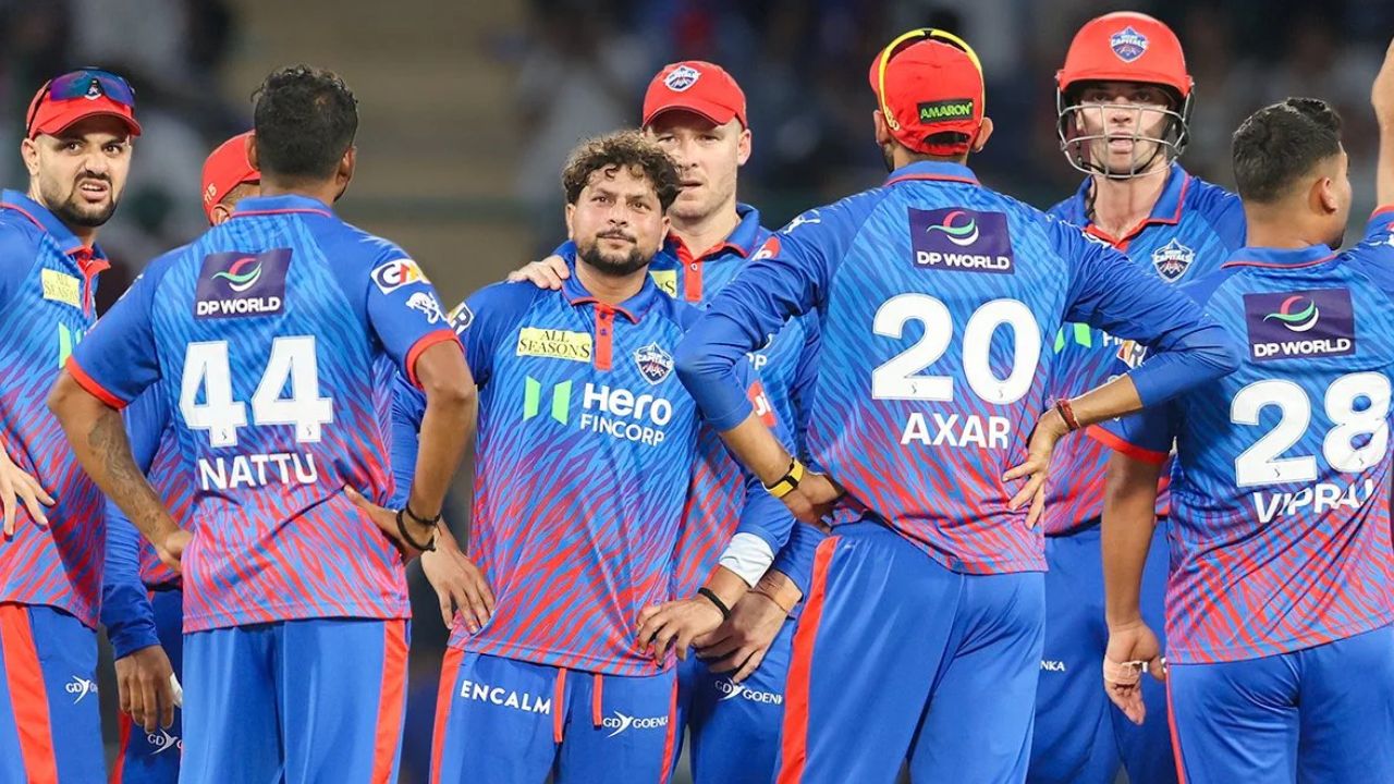 सिर्फ 14 अंको के साथ प्लेऑफ के लिए क्वालीफाई कर रही Delhi Capitals, बन रहा ये बेहद अजब-गजब समीकरण