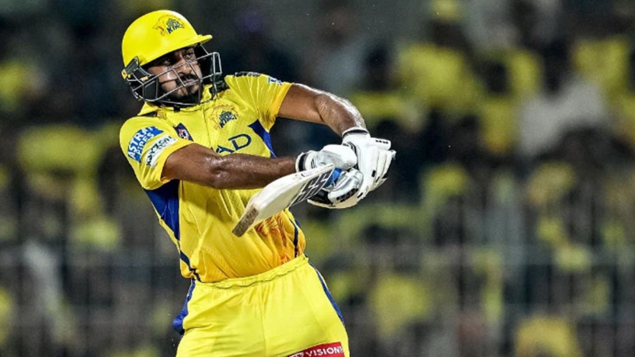 IPL 2026 के बीच आया भूचाल, CSK के बाहर होते ही दिग्गज ने संन्यास का किया ऐलान; फैंस को लगा झटका 2 IPL 2026 के बीच आया भूचाल, CSK के बाहर होते ही दिग्गज ने संन्यास का किया ऐलान; फैंस को लगा झटका