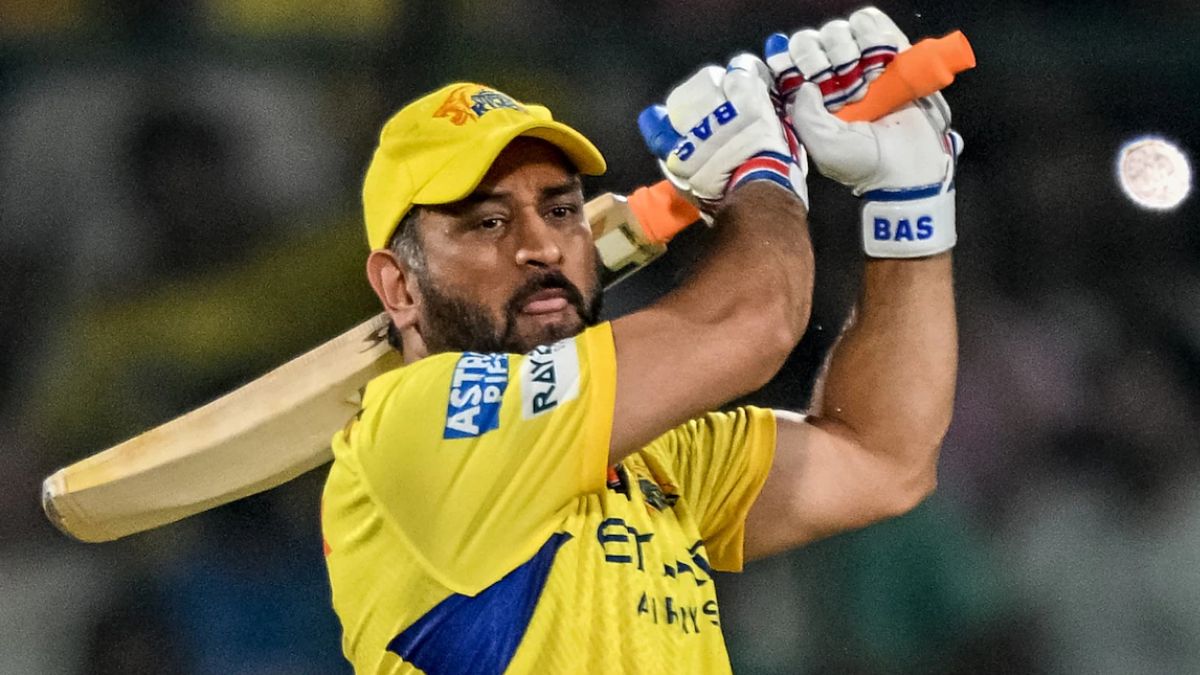 MS Dhoni has not been seen playing so far due to an injury.