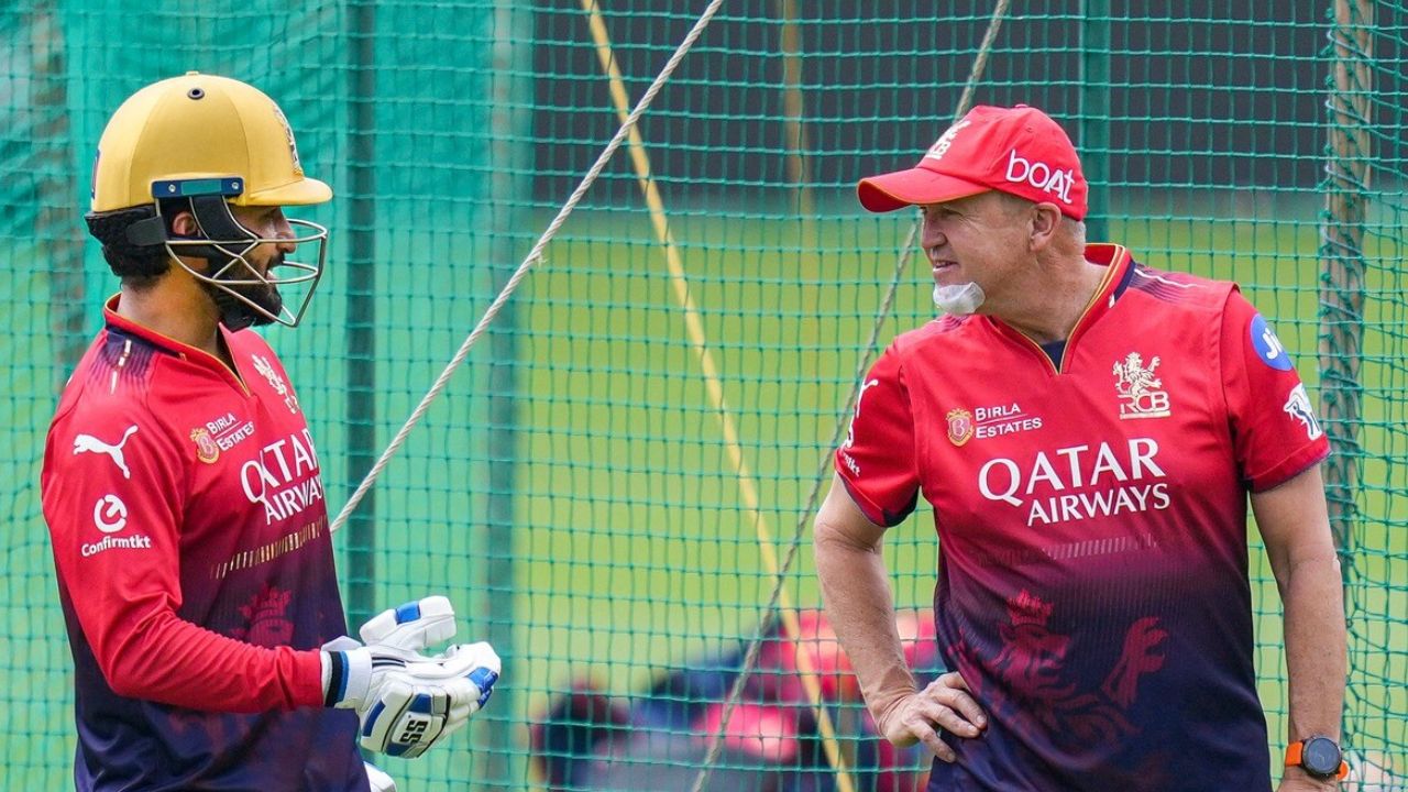 इन 4 बड़े बदलावों ने RCB को बनाया बैक-टू-बैक चैंपियन, यही है चैंपियन टीम के सबसे बड़े मास्टरस्ट्रोक 2 इन 4 बड़े बदलावों ने RCB को बनाया बैक-टू-बैक चैंपियन, यही है चैंपियन टीम के सबसे बड़े मास्टरस्ट्रोक